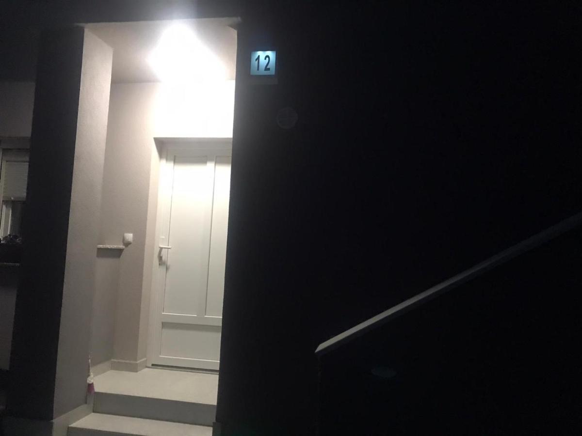 Petra Lägenhet Vir Exteriör bild